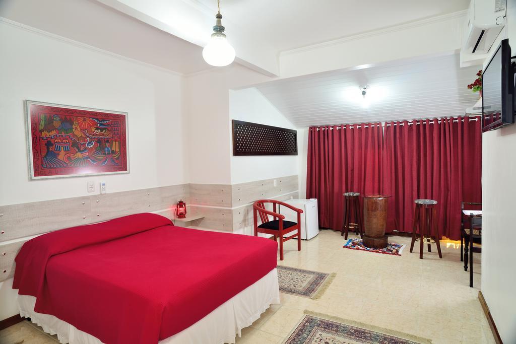 Hotel Pousada Casa Tasca Бенту-Гонсалвіс Номер фото